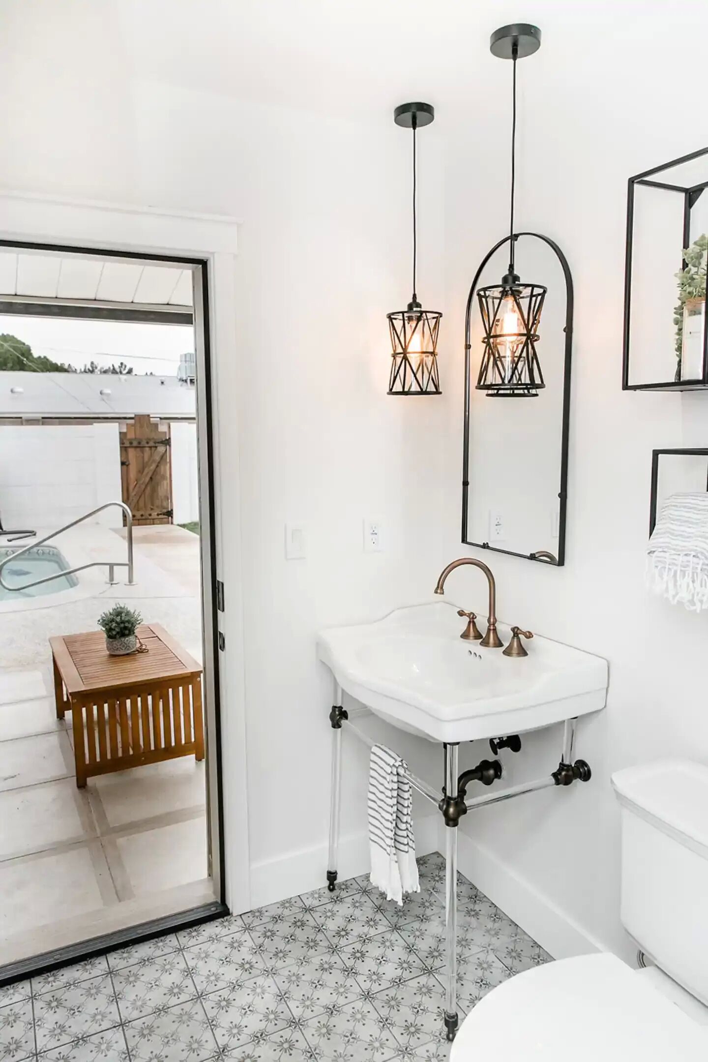 Old Town Home w/ Heated Pool ✴ Arcade ✴ Fire Pit