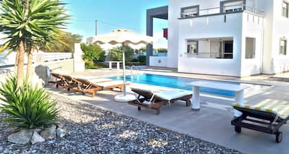 Charming Seaside Villa in South Rhodes (White Pearl)