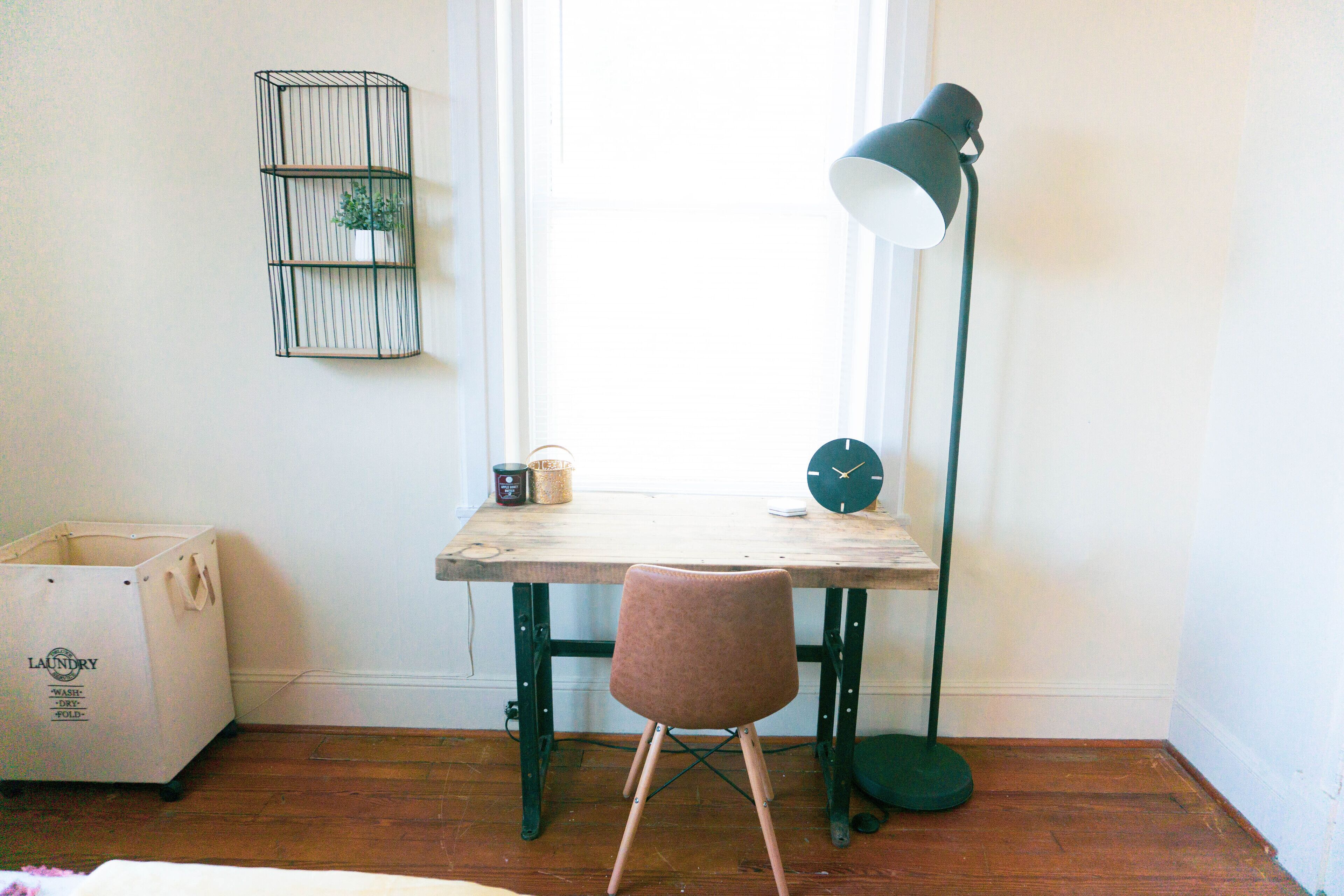 The Sunshine APT in DT Charles Town near Harpers Ferry