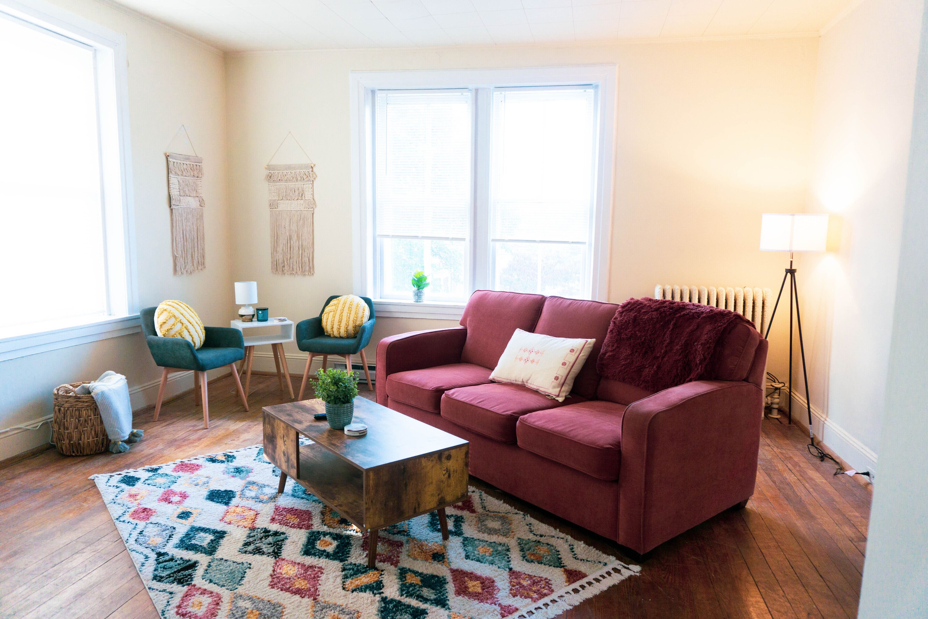 The Sunshine APT in DT Charles Town near Harpers Ferry