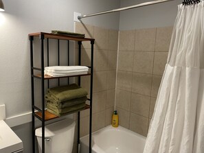 Bathtub