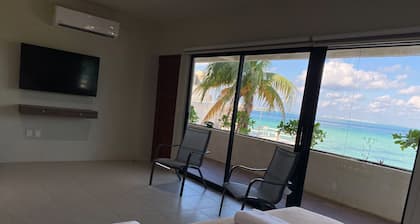 Deluxe Room Beachfront