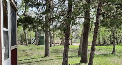 Cottage on Verdigris Creek