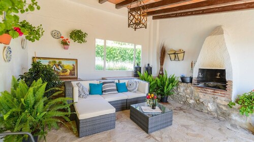 Torcalillos Antequera - La Joya by Ruralidays