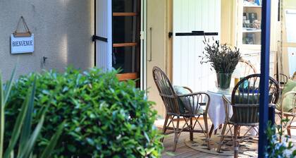 Chambre d'hôtes À L'École Buissonnière