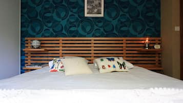1 chambre, fer et planche à repasser, Wi-Fi, draps fournis