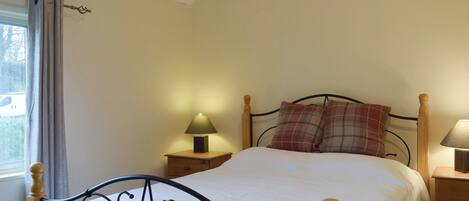 3 habitaciones, wifi gratis y ropa de cama