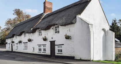 3 bedroom accommodation in Welton