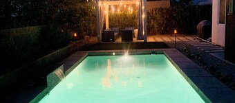 Casa Serenidad - Heated Pool, Views. Close to Hiking, Golf, Parks