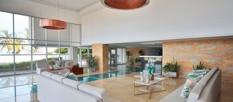 Cartagena Ocean Drive Paradise