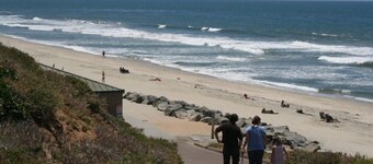 Carlsbad Village, Great Beach Access, Shops & Restaurants