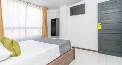 Ayenda 1086 Torre 52