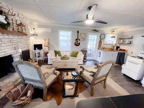 TV, fireplace, DVD player, video library