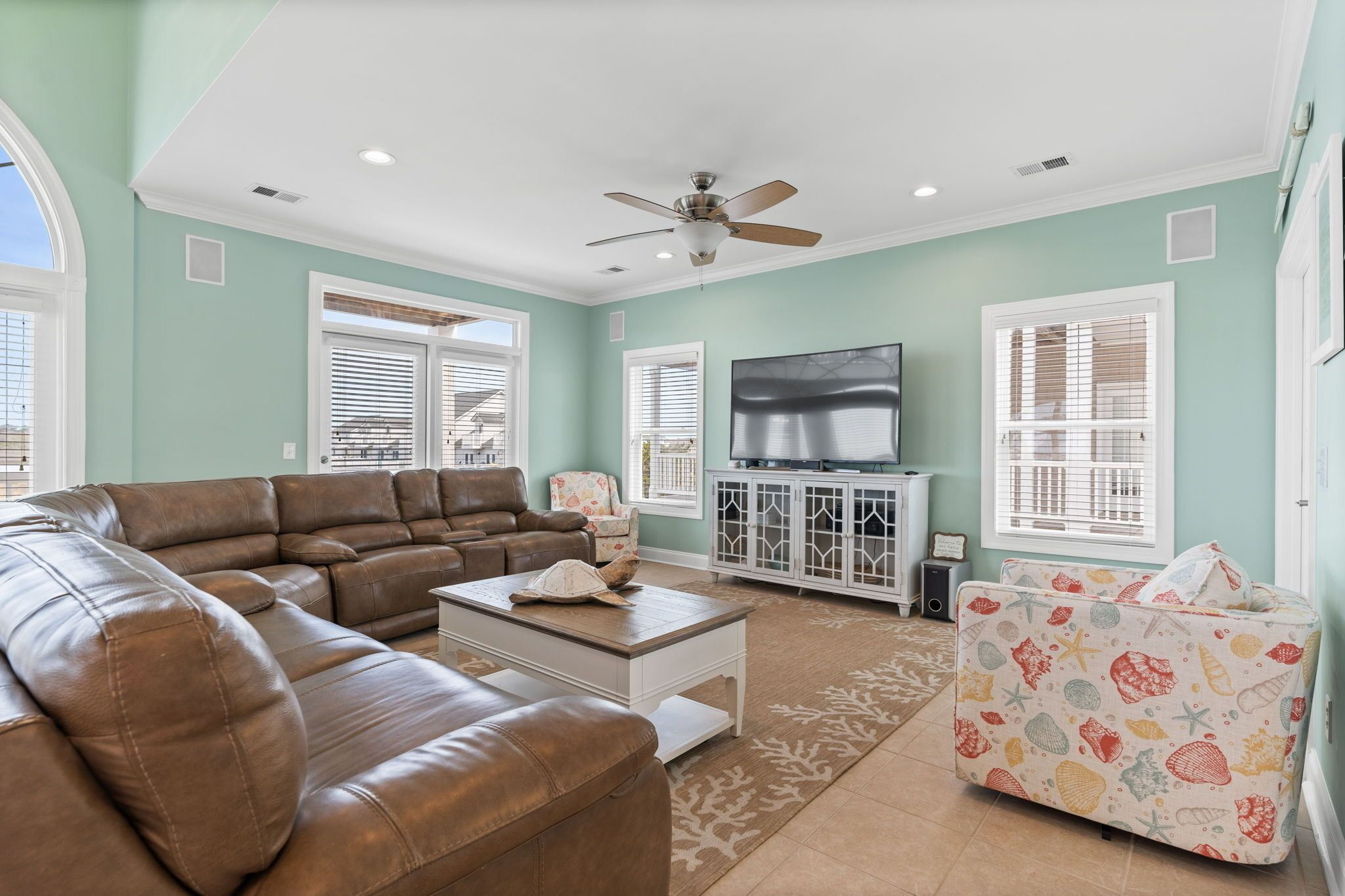 7 Bedrooms, 6.5 Baths, Elevator, Heated Private Pool, Linens Included