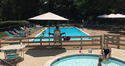 Eagles Court Ski In/Ski Out Condo with Walkable Location & Mountain Views!