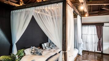 Traditional Suite, Non Smoking | 1 bedroom, individually decorated, individually furnished, free WiFi