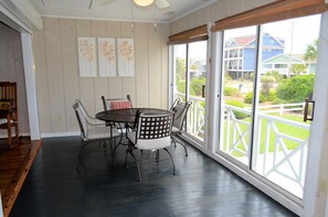 تناول الطعام