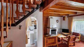 Télévision, cheminée