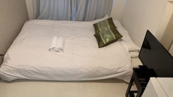 Apartment, Non Smoking | 1 bedroom, desk, blackout drapes, free WiFi