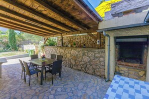 Aire de pique-nique/barbecue