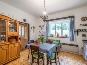 Dining - Újezd Svatého Kříže by Interhome (Bělá nad Radbůzou)