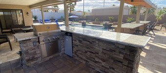 Snowbirds/Boaters/Family Retreat - 3br/2ba Minutes to Lake - With Heated Pool