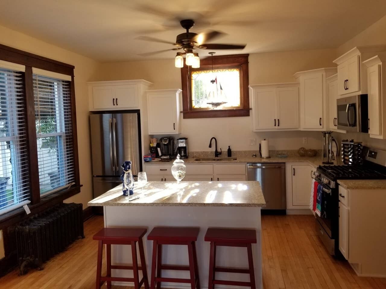 The Beach House at Michigan Blvd.