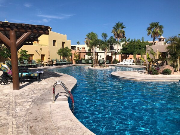 Alberca al aire libre 