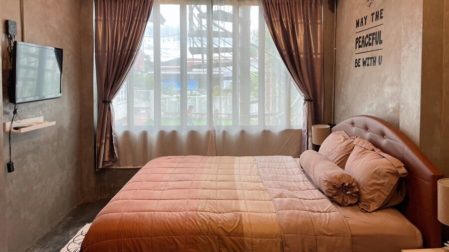 Peaceful Homestay and Camping at KhaoKho