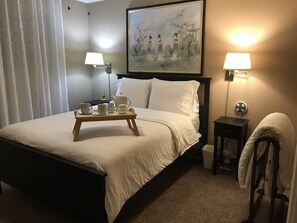 3 Schlafzimmer, Schreibtisch, Bügeleisen/Bügelbrett, Reisekinderbett