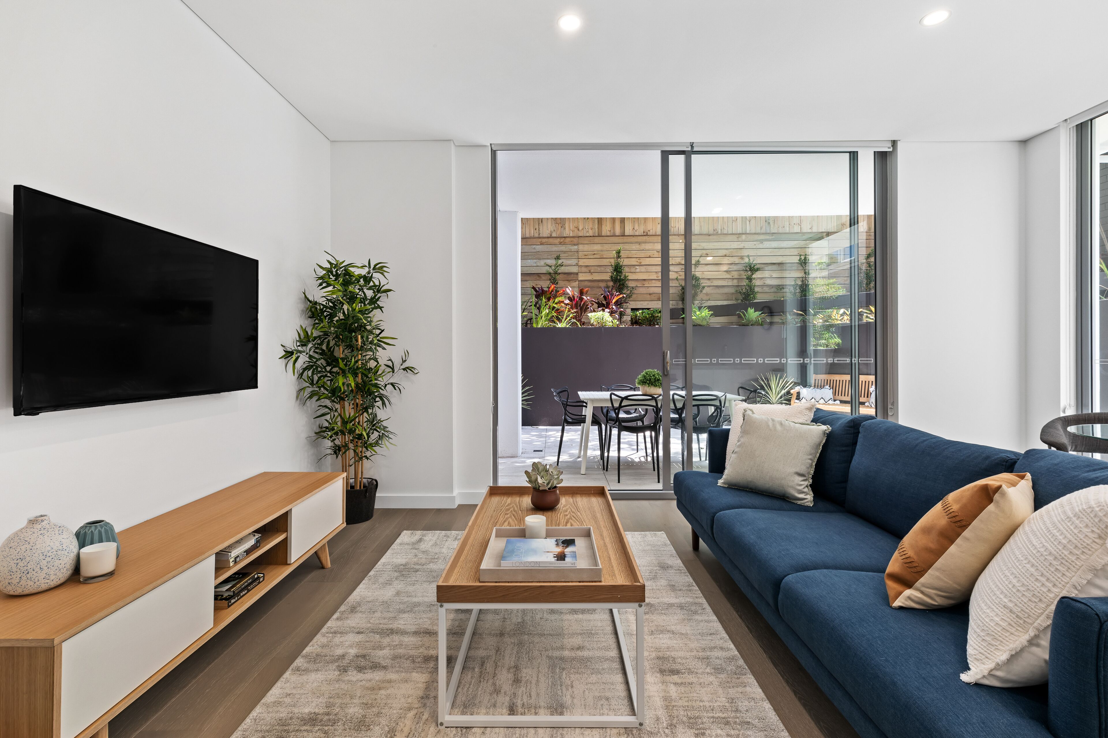 Azure Apartments by Urban Rest — image 6