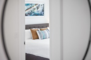 行政頂層客房, 2 間臥室, 海景, 向海 | Select Comfort 床墊、獨特設計、獨特裝修、書桌