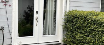 Private Guest Suite - near Alderwood Mall - Seattle