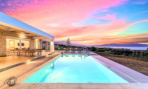 Vista Mare Villa Heated Pool