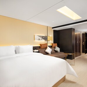 大床房 | 遮光窗帘、免费 WiFi、床单