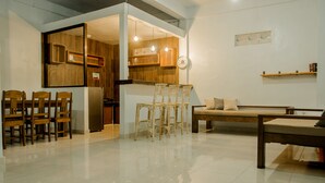 Unclassified image, 3 of 4, button - Mai Mulih Guest House by Dwaraloka (Denpasar)