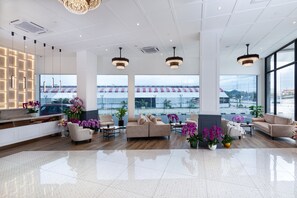 Lobby sitting area - Wesley Hotel (Bukit Mertajam)