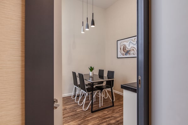 Colley Suite | Living area