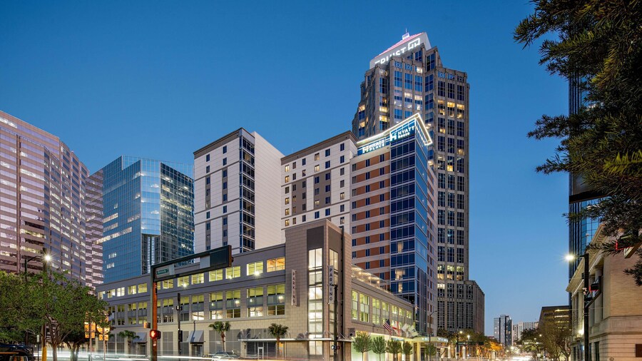 Hyatt Place Tampa Downtown