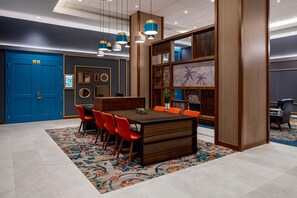 Lobby - Hyatt Place Tampa Downtown (Tampa)