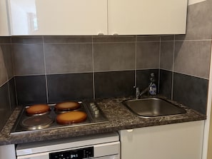 Fridge, microwave, dishwasher