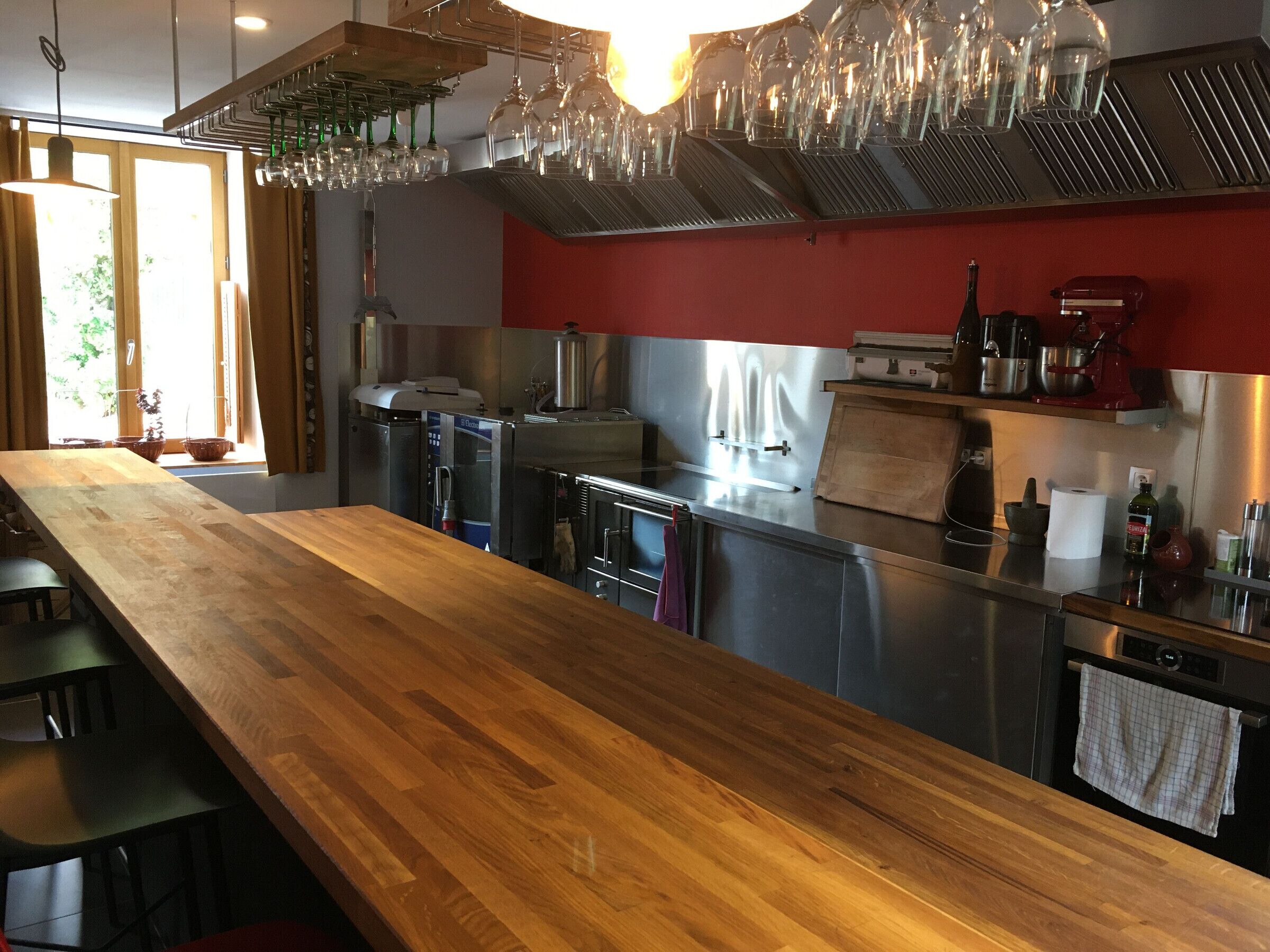 Fridge, microwave, oven, toaster