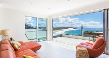 Beach Break, Stunning View & Fantastic House