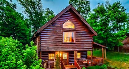 ⭐ SECLUDED • HOT TUB • GAME ROOM • LOCATION • EASY ROADS! ⭐