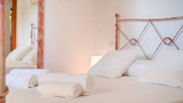 3 chambres, fer et planche Ă repasser, Wi-Fi gratuit, draps fournis