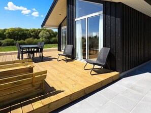 Balcony - Holiday Home in Haarby (Haarby)