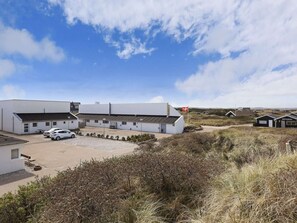 Apartment | Exterior - 6 Person Holiday Home in Brovst (Brovst)