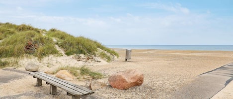 Apartment | Pool | Indoor pool, outdoor pool