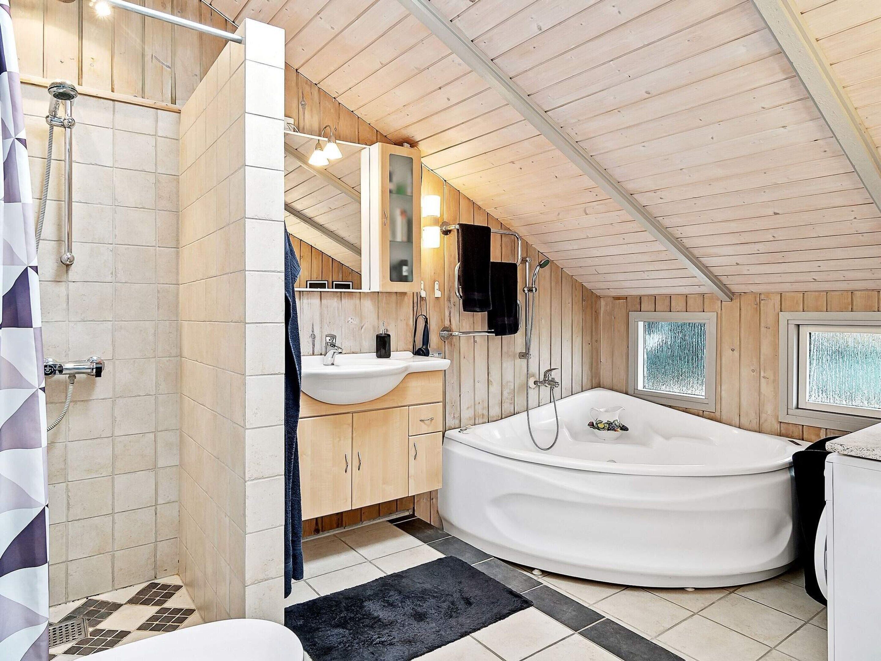 House | Spa treatment