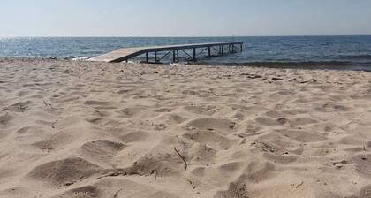 Seaside Serenity in Hummingen-by Traum